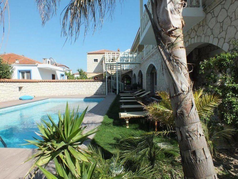 Nobela Hotel ألاتشاتي المظهر الخارجي الصورة