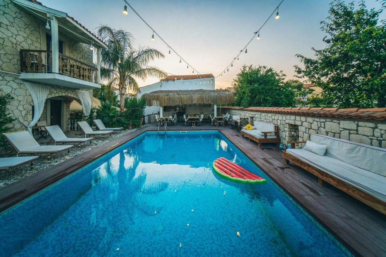Nobela Hotel ألاتشاتي المظهر الخارجي الصورة